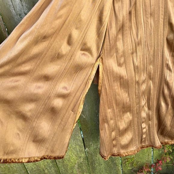 Crushed Velvet Duster - Picture 3 of 4